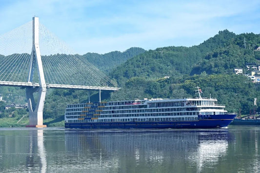 长江三峡美维凯璇号游轮重庆到宜昌航线