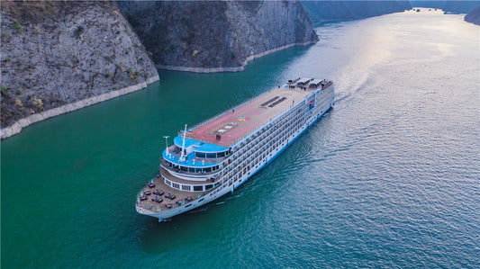 长江三峡世纪荣耀号游轮重庆到宜昌航线